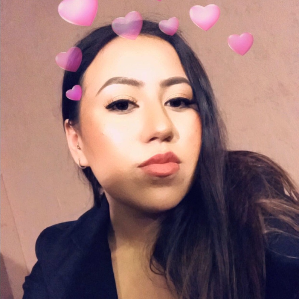 Meet your Posher, Odalys